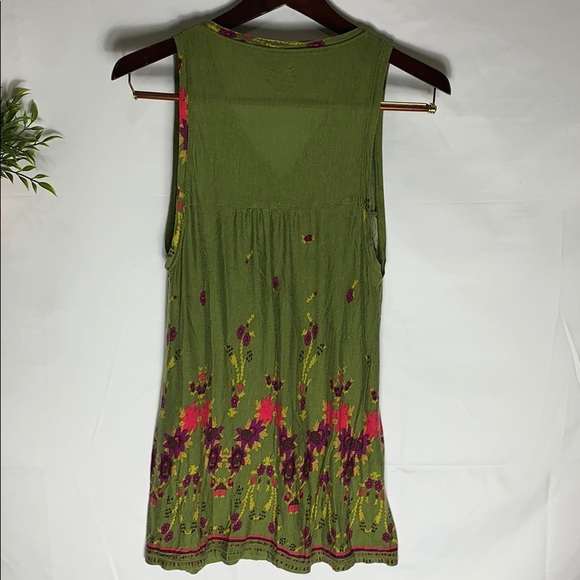 •Free People Floral Tank Top• - Picture 4 of 5